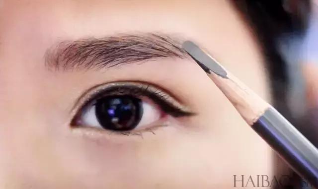 迪奥娇兰纪梵希,娇兰香奈儿迪奥纪梵希