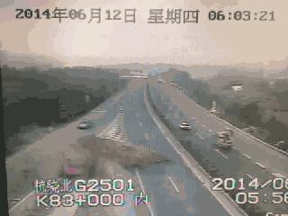 新手一个人上高速危险吗,新手开车上高速指示牌