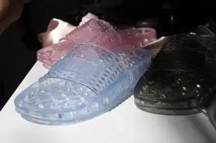 天价高跟拖鞋,天价拖鞋