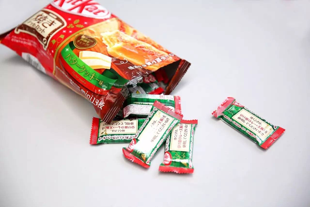 可能是有史以来热量最高的试吃报告了｜KitKat
