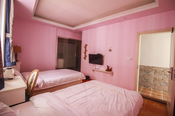 和你一起走在海边看日落,和你在海边漫步