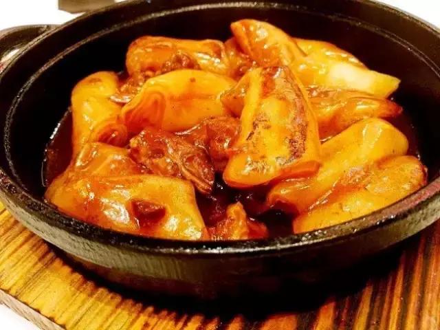 早餐店的LV：28元的油条，11元的豆浆（我不会点第二次了）