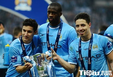 今日球星——亚亚图雷，科特迪瓦走出来的非洲足球先生