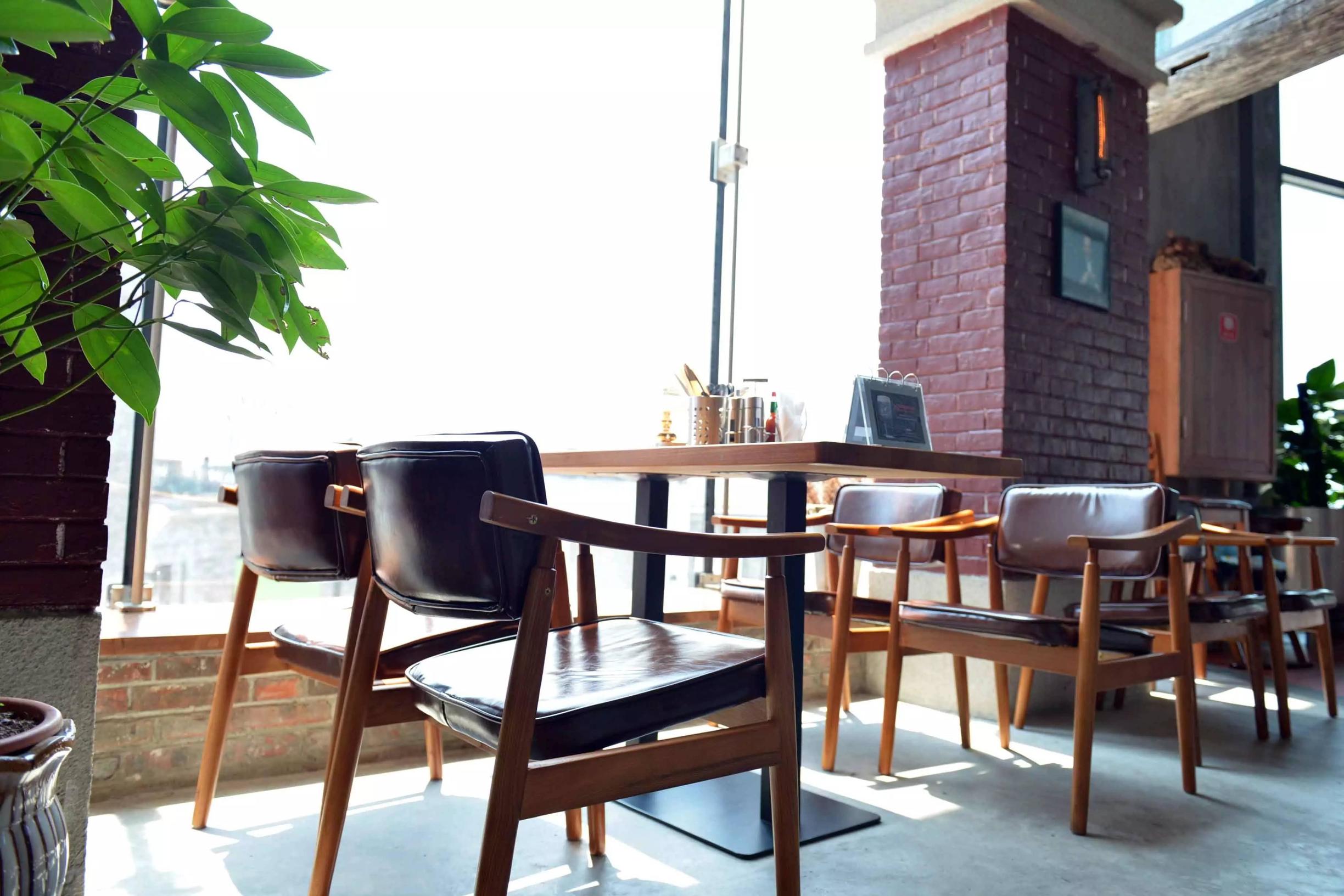 重庆吃火锅喝啥啤酒,去重庆吃火锅一定要喝的啤酒