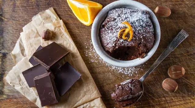 教你一招让牙齿快速美白,这四个小技巧让你牙齿美白