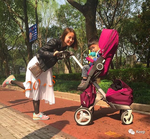 孕早期可以做马甲线训练吗,怀孕还练马甲线的孕妈