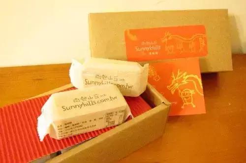 出国旅游必备礼物,出国旅行适合给朋友带什么礼品