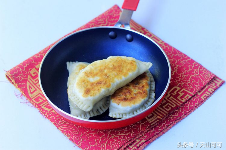 剩饺子馅的十种吃法,剩饺子馅的多种吃法