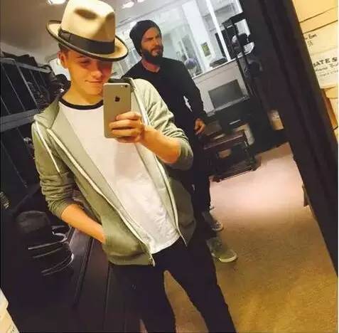 小贝穿衣搭配技巧,小贝教穿搭