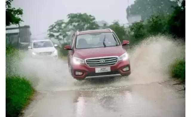 长安凌轩手动挡高速试驾,2017版长安凌轩l.5t七座mpv