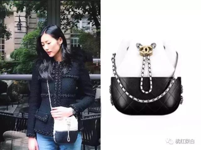 刘雯背的水桶包,刘雯旅行背的包