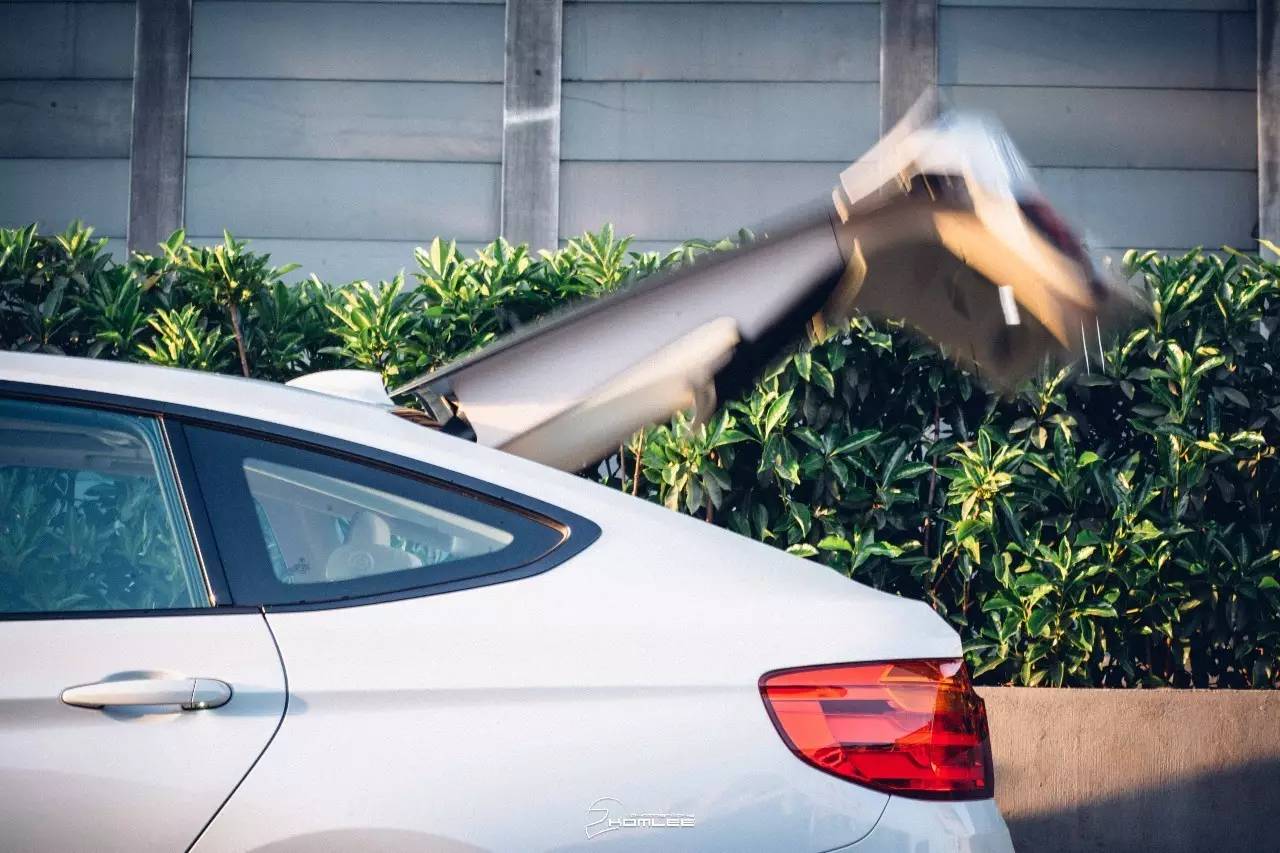 新款宝马3系和3系gt舒适度哪个好,3系gt和3系操控性对比