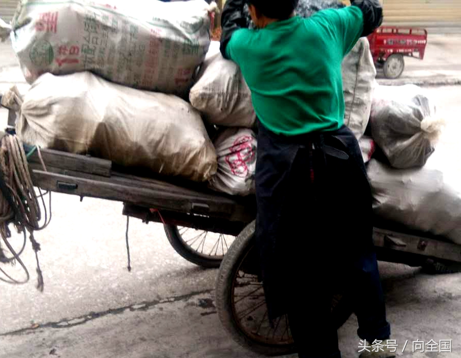 做煤炭生意的真实案例,职场妈妈怎么挣钱