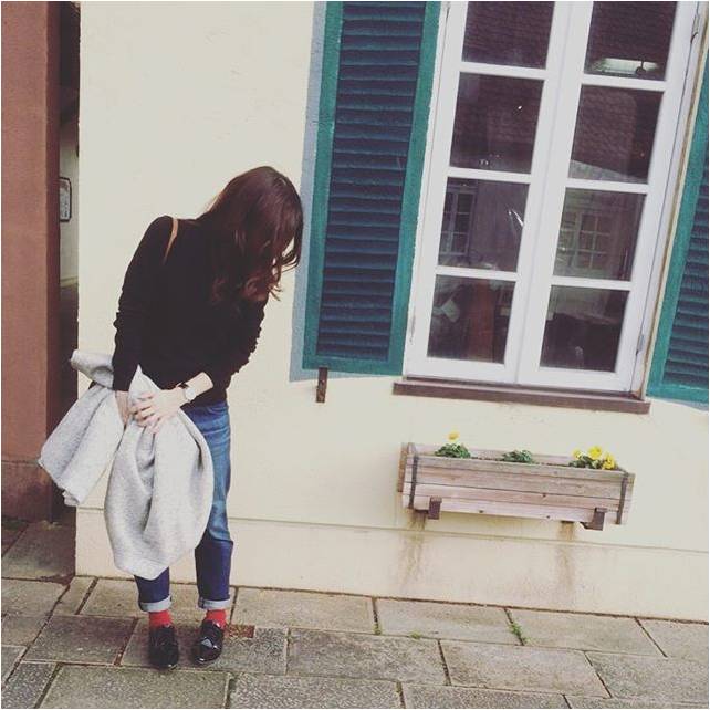 一双普通的袜子这样穿会更好看,换个袜子更漂亮