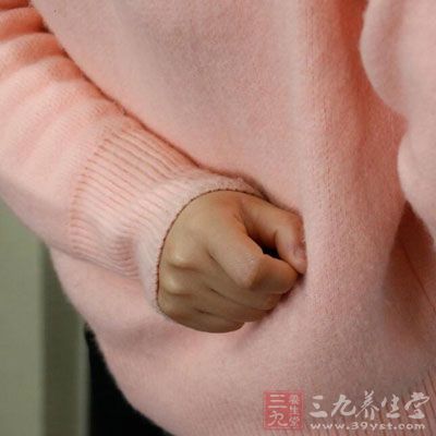 经期洗澡洗头的危害,经期洗头会有什么后遗症啊