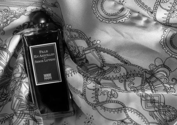 serge lutens (serge lutens香水)