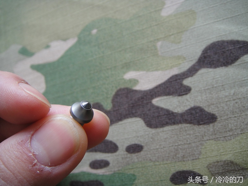 极简风钛合金螺旋战术笔,钛合金战术笔推荐