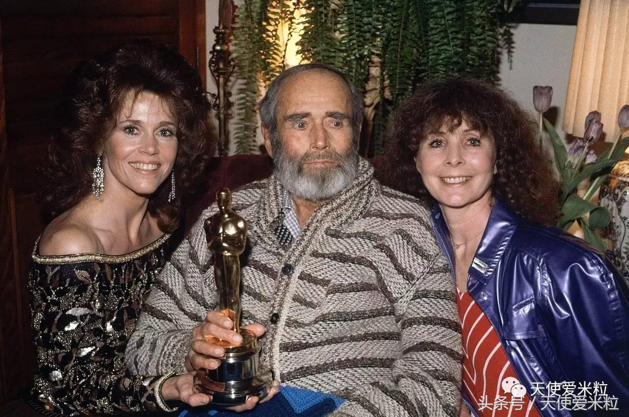 摩根弗里曼获得奥斯卡哪年,摩根弗里曼得过几次奥斯卡