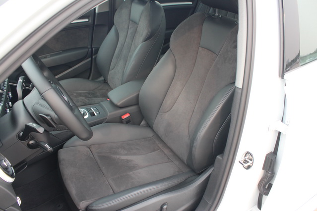 奥迪a33.5tfsi落地价,奥迪a3sportback