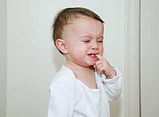 发生意外烫伤后的急救步骤,儿童被水烫伤急救处理办法