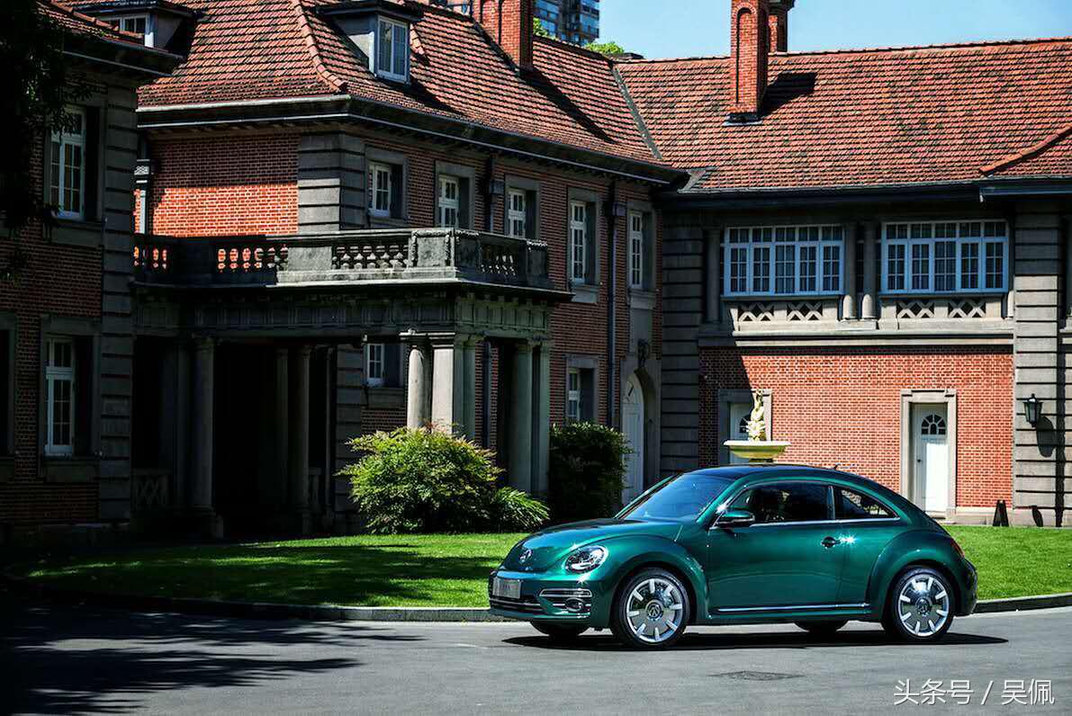 甲壳虫翡冷翠和竹篱绿区别,翡冷翠版甲壳虫图片