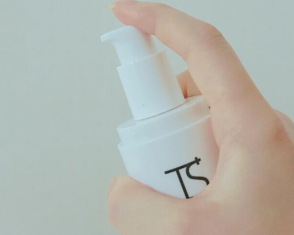 15岁的男生脸上长痘痘怎么调理,男生脸上长痘痘要怎么才能消除啊