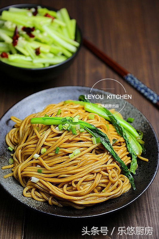 西红柿打卤面条的家常做法大全,打卤面条十种卤做法好吃又简单