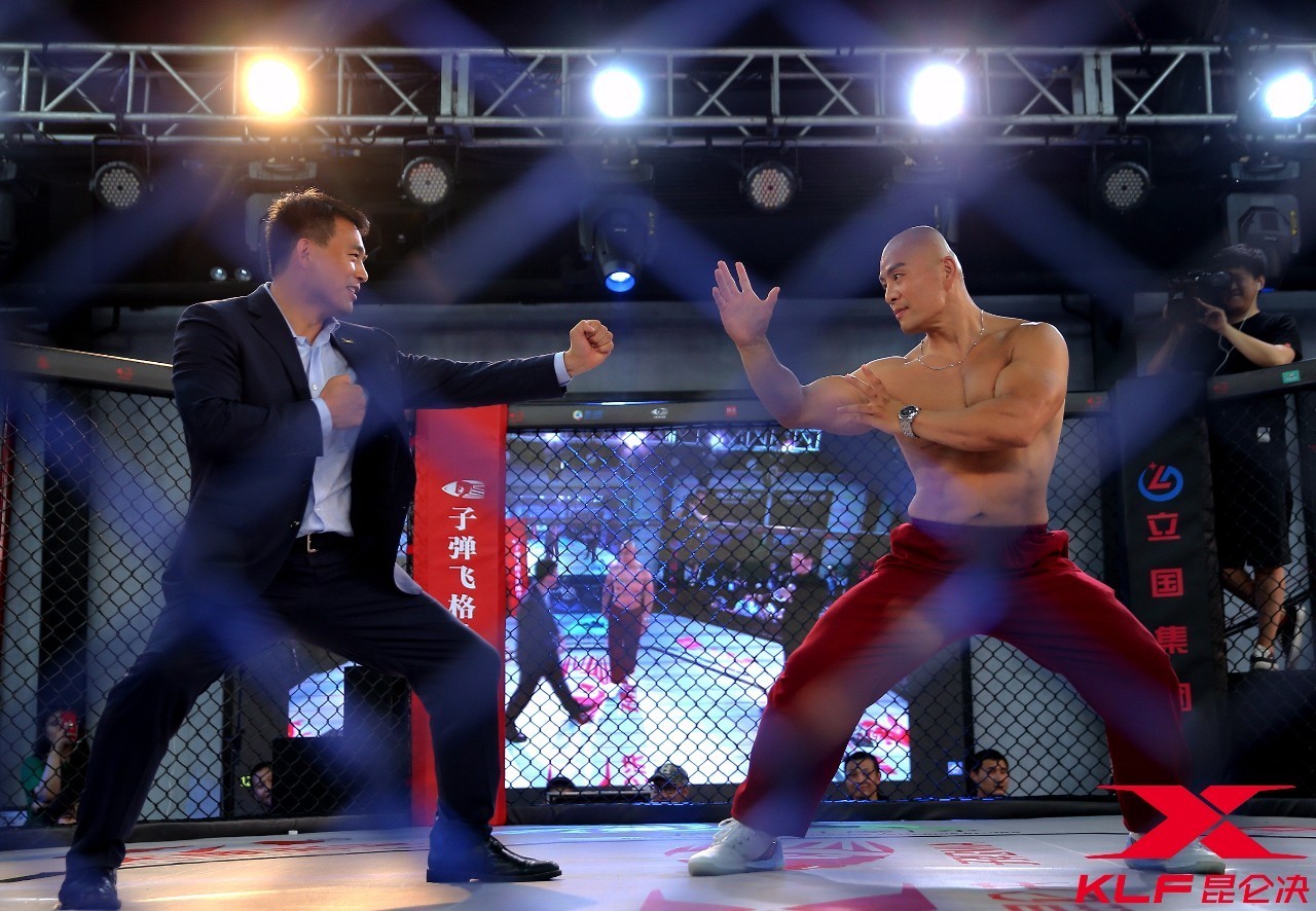 鬼跤姚犀利一招瞬间干倒壮汉,鬼跤姚红战力