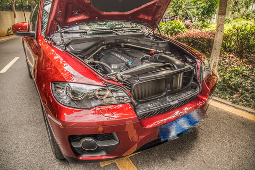 宝马x6xdrive35i落地价多少,宝马x62021款