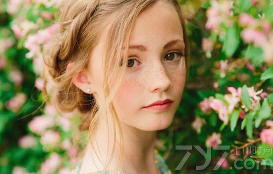 脸上过敏红肿发痒急救,脸上化妆品过敏发红发痒急救妙招