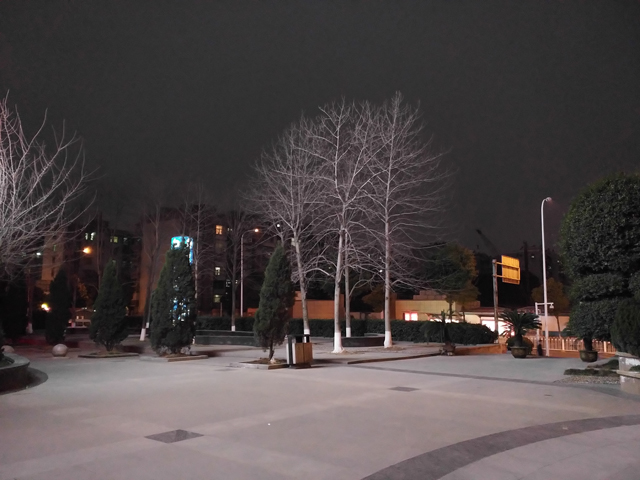 锤子t2现在还值得买吗,锤子手机t2游戏测评