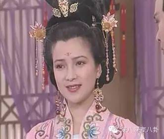 女医明妃传刘诗诗虐心片段,女医明妃传刘诗诗戴面纱