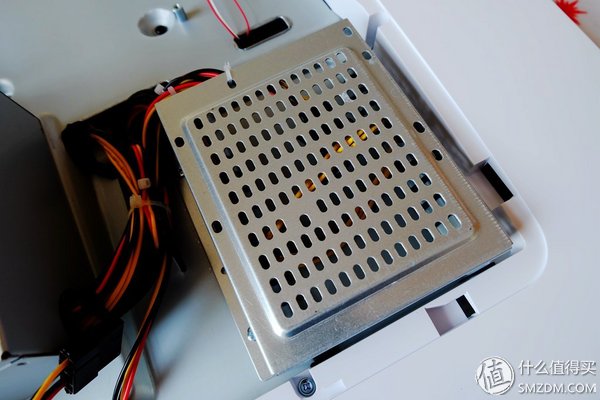 【良心定价的网吧利器,槽点需改进】惠科HKCX320曲面一体机拆机、升级配件及评测