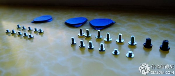 【良心定价的网吧利器,槽点需改进】惠科HKCX320曲面一体机拆机、升级配件及评测