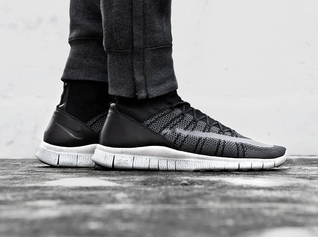 yeezy350白斑马哪年的好,国内最贵的鞋是多少钱