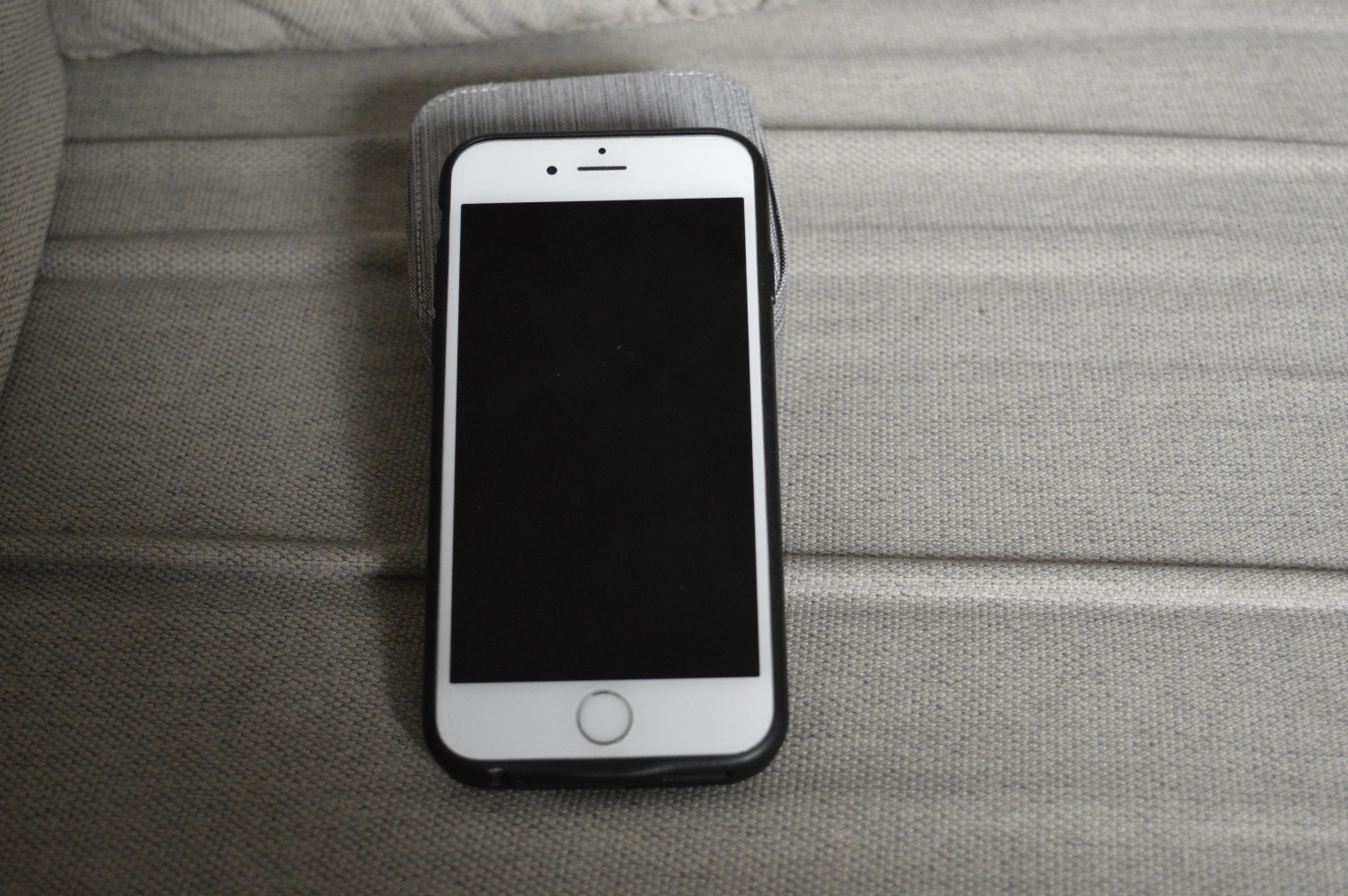 便携式苹果充电宝图拉斯,iphone充电宝图拉斯