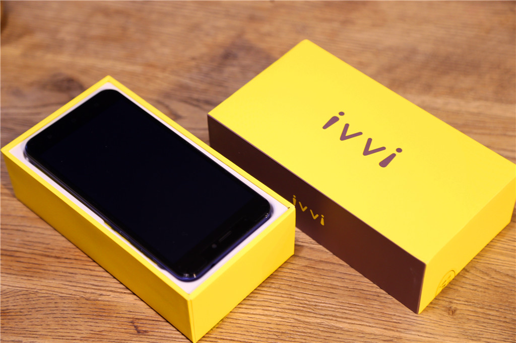 裸眼3d手机可播放高清视频,手机可以看3d电影吗用3d眼镜