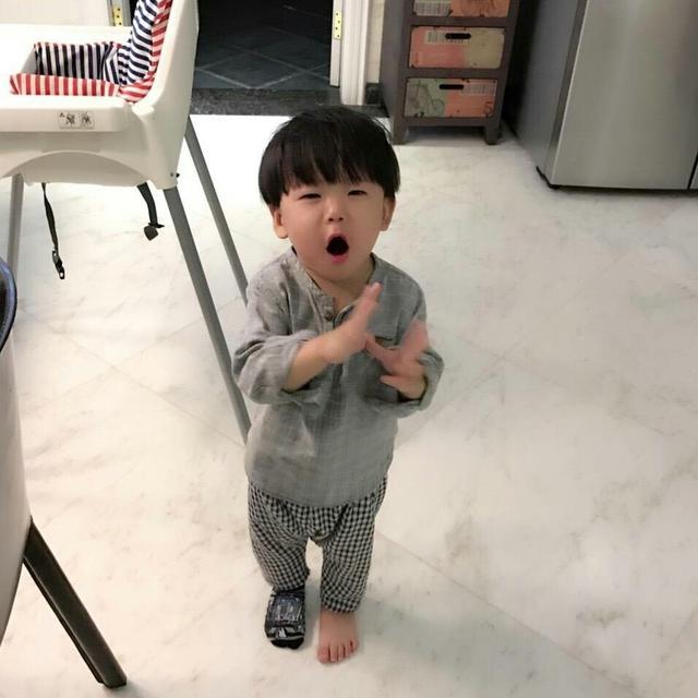 胡歌母亲和江疏影,胡歌母亲江疏影