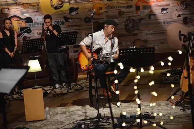 郝云冲动图片,郝云冲动