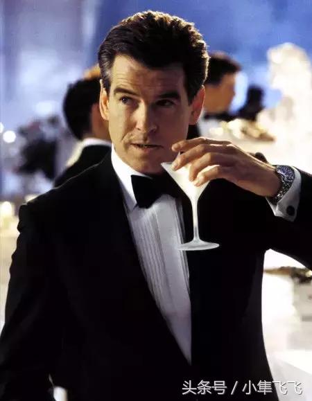 最帅“007”逝去，但我们还有永远的代号——007
