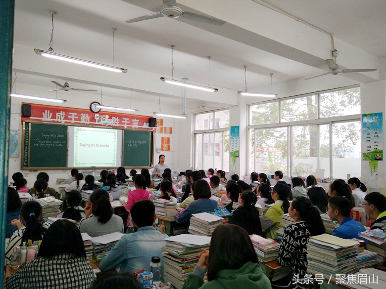 眉山市最牛的高中,仁寿最好中学