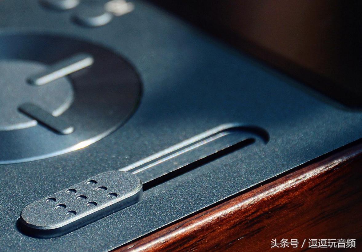 延承经典的国砖——七彩虹C10评测