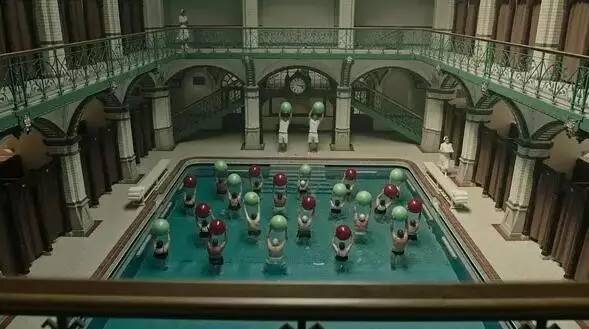 恐惧噬骨!榨干人油当解药,只为延长寿命等女儿长大后*亲近**繁殖