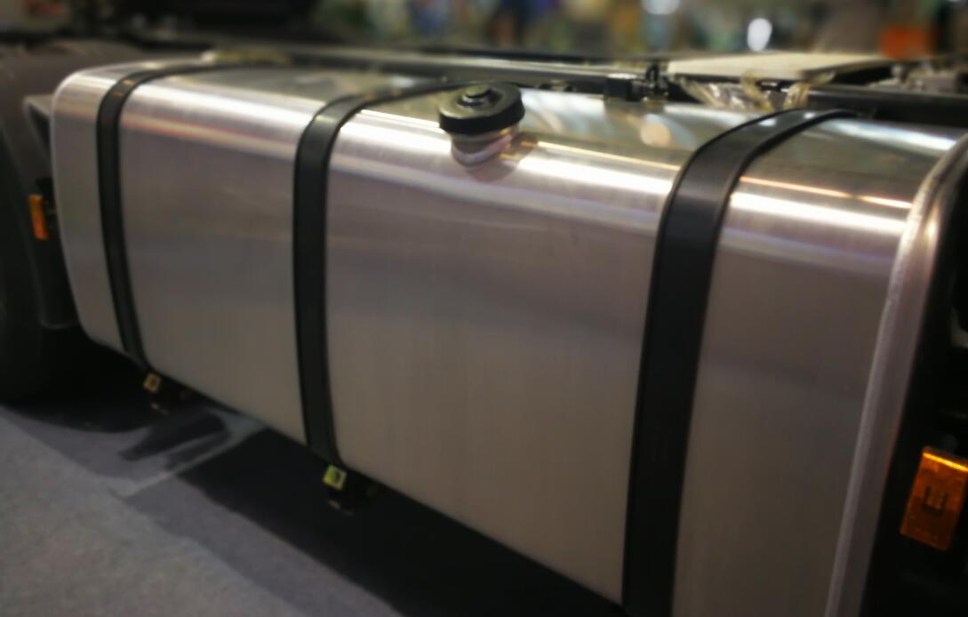 东风天龙启航版装饰外观,2017年东风天龙启航版