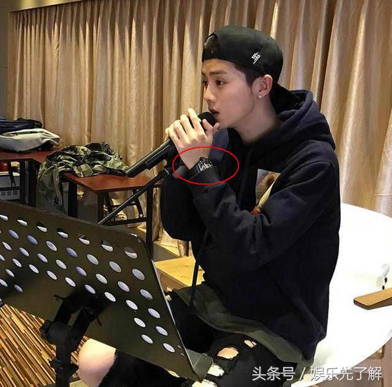 鹿晗到底有多热爱足球,鹿晗特别喜欢踢足球