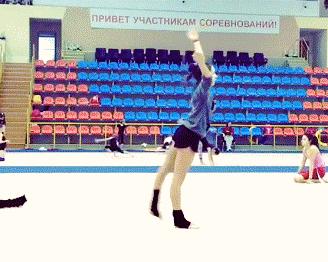 大叔,这爆一下舒服吧?