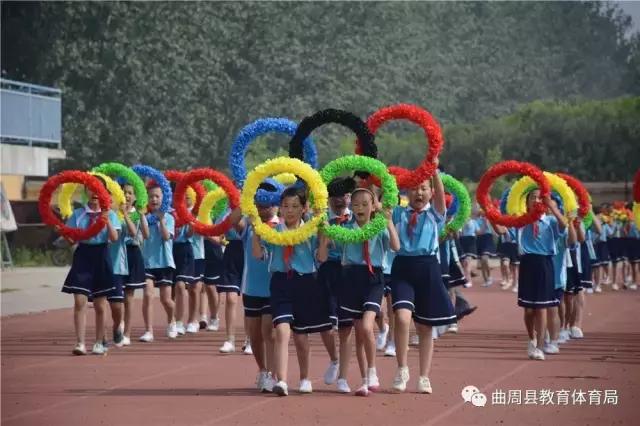 庆六一惊艳全场,足球六一节表演视频直播