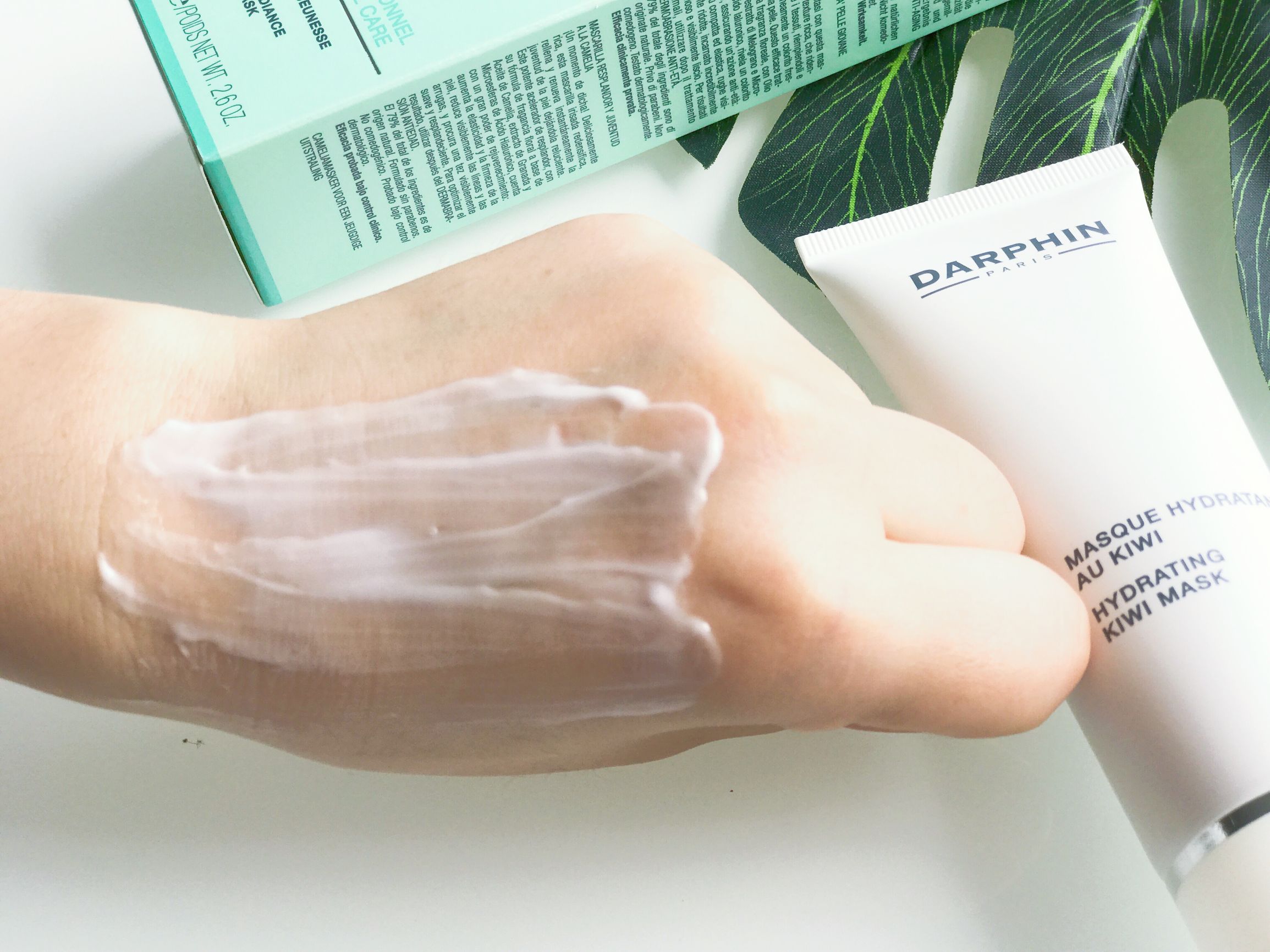 晒红晒伤修复美白,晒红晒伤必备产品