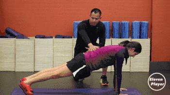 足球运动员健身的训练方法,足球拉伸训练100个经典动作