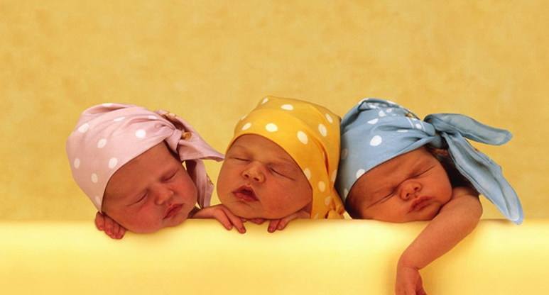 坐着上厕所容易生女儿吗,女子在厕所生下双胞胎原因